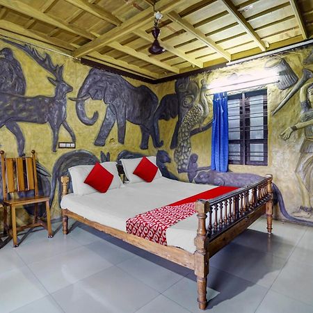 Oyo Flagship Meadow View Inn Thekkady Eksteriør billede