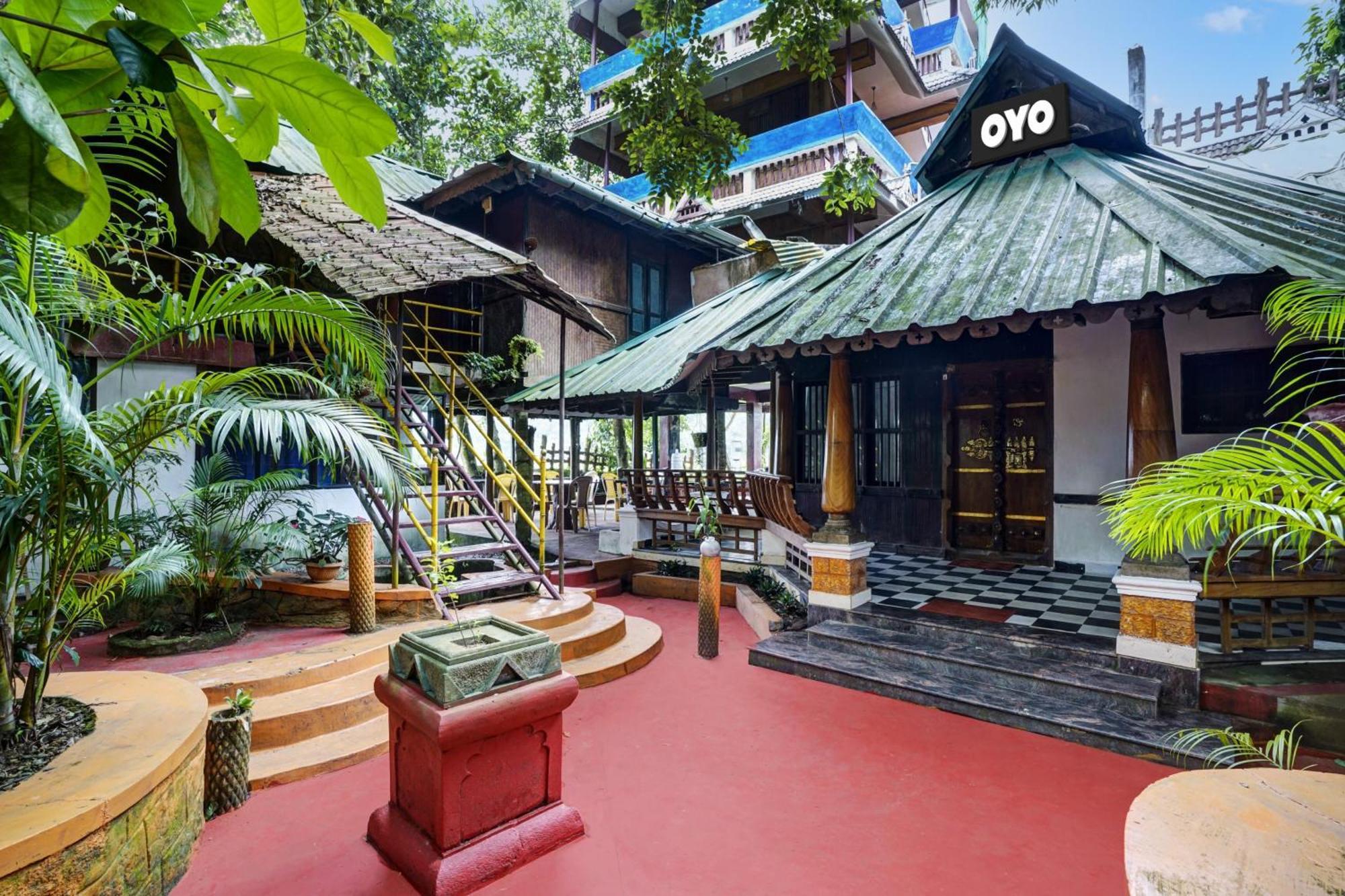 Oyo Flagship Meadow View Inn Thekkady Eksteriør billede
